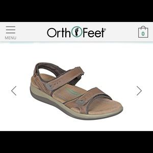 NIB Orthofeet “Malibu” Brown Sandals